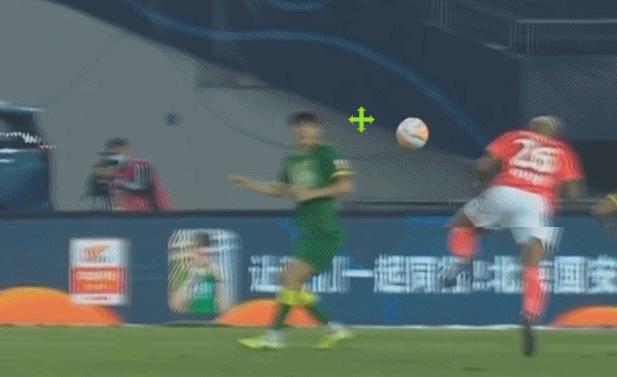 京粤大战争议cba,北京国安李可手球