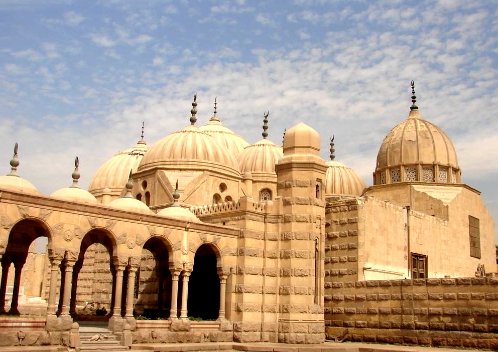 太行八陉中唯一幸存的关楼,穹隆顶上飞檐斗拱,古建中的孤品