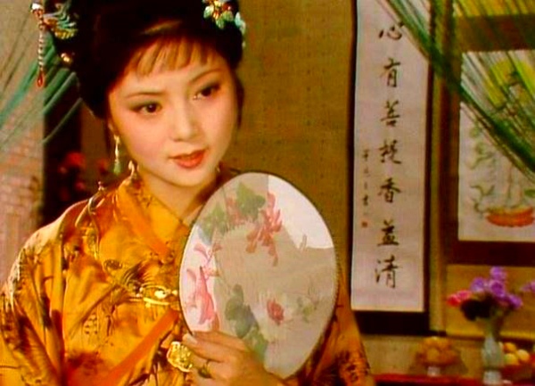 薛宝钗为什么要吃冷香丸,薛宝钗的冷香丸怎么样