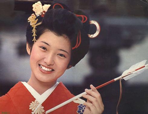 昭和时代女神山口百惠,山口百惠是60后永远的女神