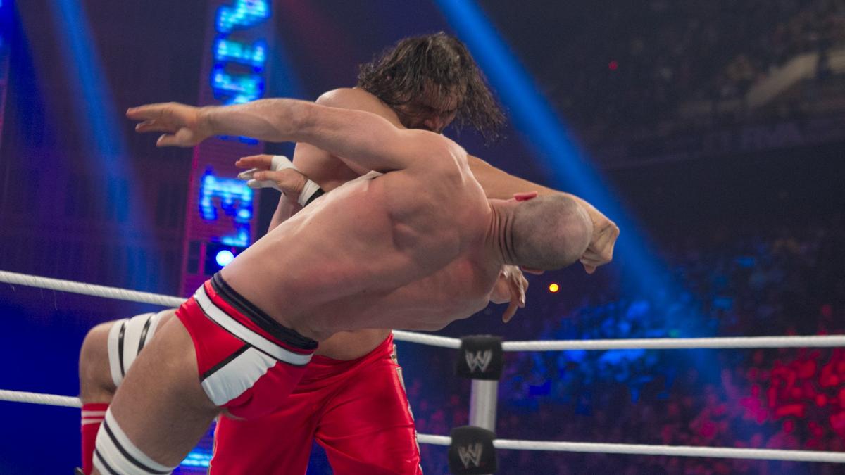 wwe巨人卡里最萌身高差,印度巨人卡里