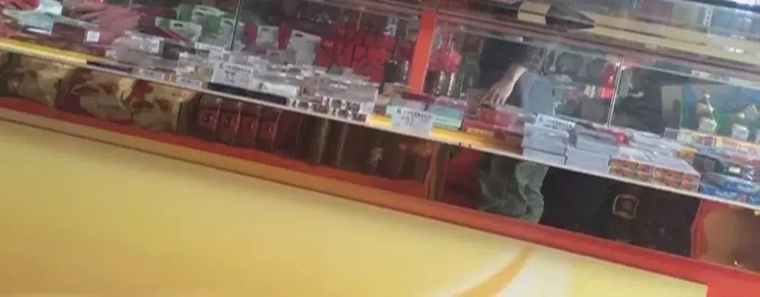 满月酒喜糖喜烟,满月酒宴席用什么烟