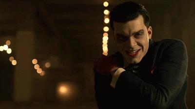 哥谭看完后应该接着看什么,哥谭1-5季一口气看完