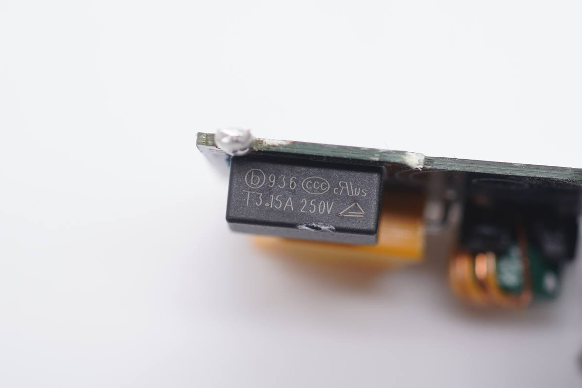 紫米氮化镓65w对比紫米普通65w,紫米65w氮化镓