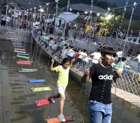 成山头始皇东巡演出时间,秦皇东巡演出