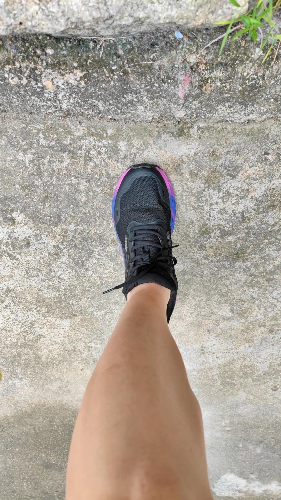 咕咚跑鞋有什么特点和优点,咕咚5k跑鞋体验分享轻便舒适透气