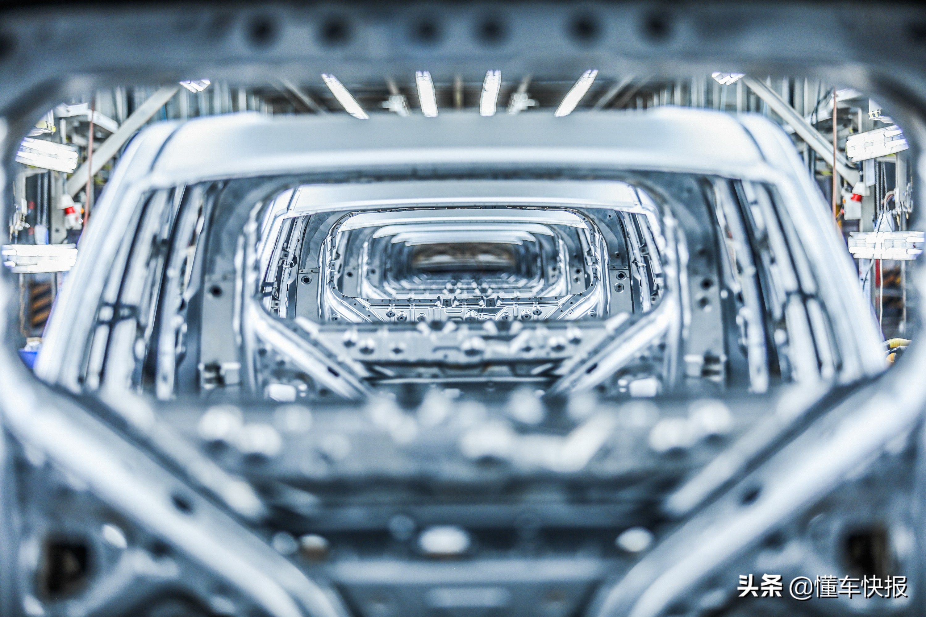 长安欧尚x7全场景智慧生态系统 (长安欧尚x7工厂模式)