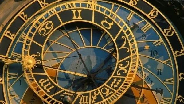 媒体广告投放文案,新媒体商业广告创意文案