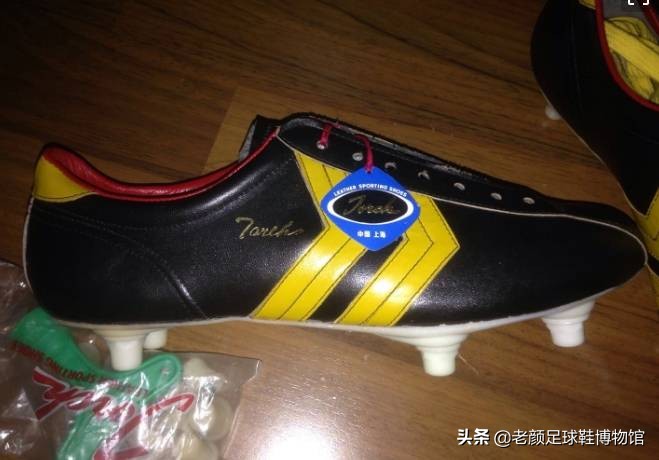 梅西中国行穿的什么足球鞋,盘点梅西穿过的足球鞋