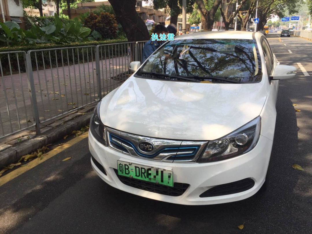 双证不齐开网约车,没有违法记录能开网约车吗