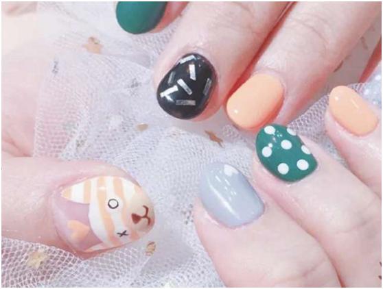 美甲小清新可爱小狗,小可爱的萌款美甲