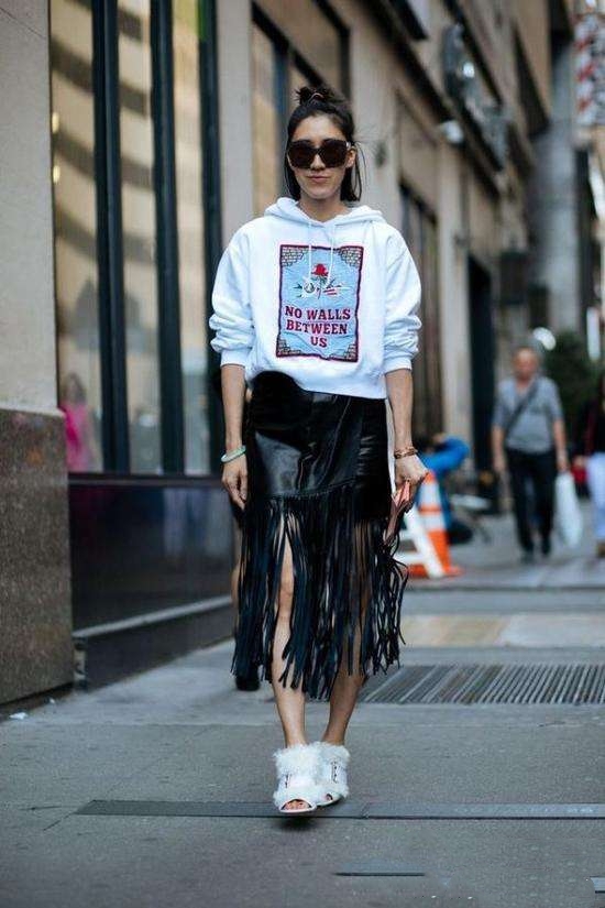 胖女生穿什么卫衣比较合适,偏胖的女生适合多长的裙子