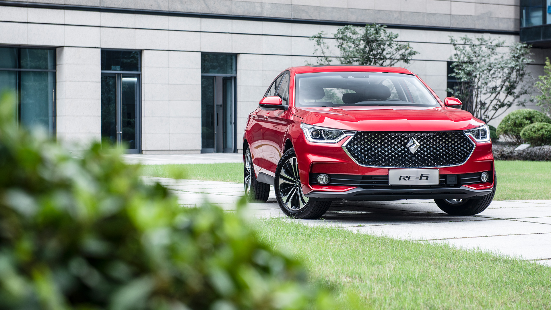 德系轿车10万左右哪款好,适合工薪阶层省油耐用的10款轿车