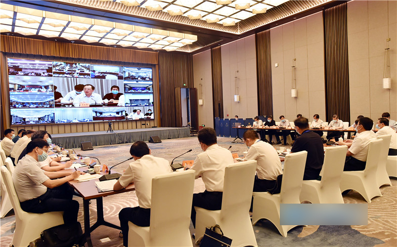 閫氬窞杩愭渤瑙傚療,杩愭渤瑙傚療