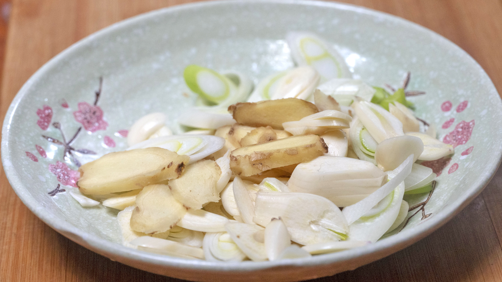 为你送上一道冬天暖胃又暖心菜,适合天冷吃的6道家常菜开胃下饭