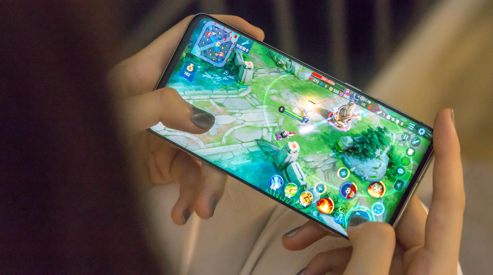 体验三星系统最好的手机,三星s10e小屏