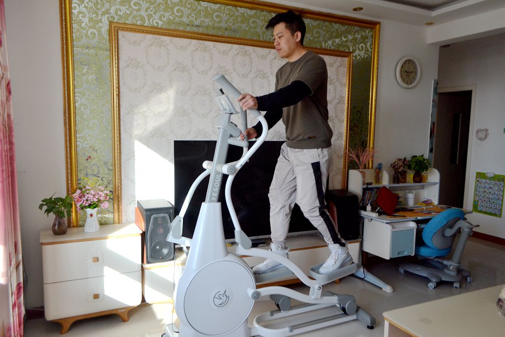 閲庡皬鍏芥き鍦嗘満瀵规瘮,閲庡皬鍏芥き鍦嗘満鏂版墜鍏ラ棬鏁欑▼