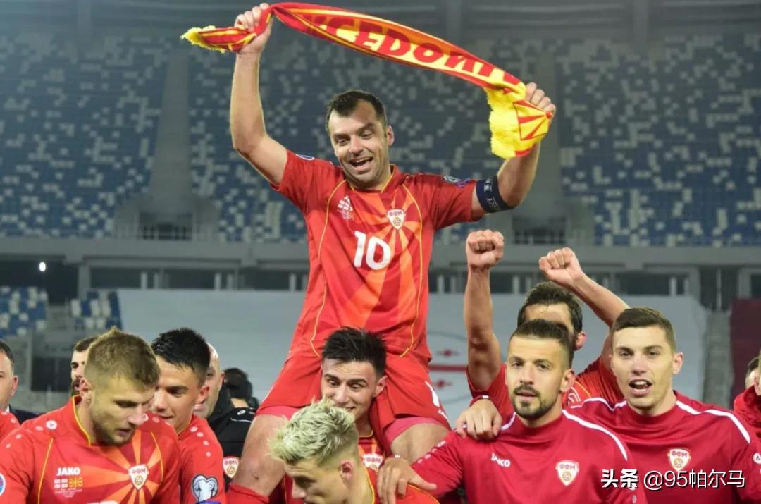 “他是国家队的领袖，也像是这个国家的领袖”—潘德夫