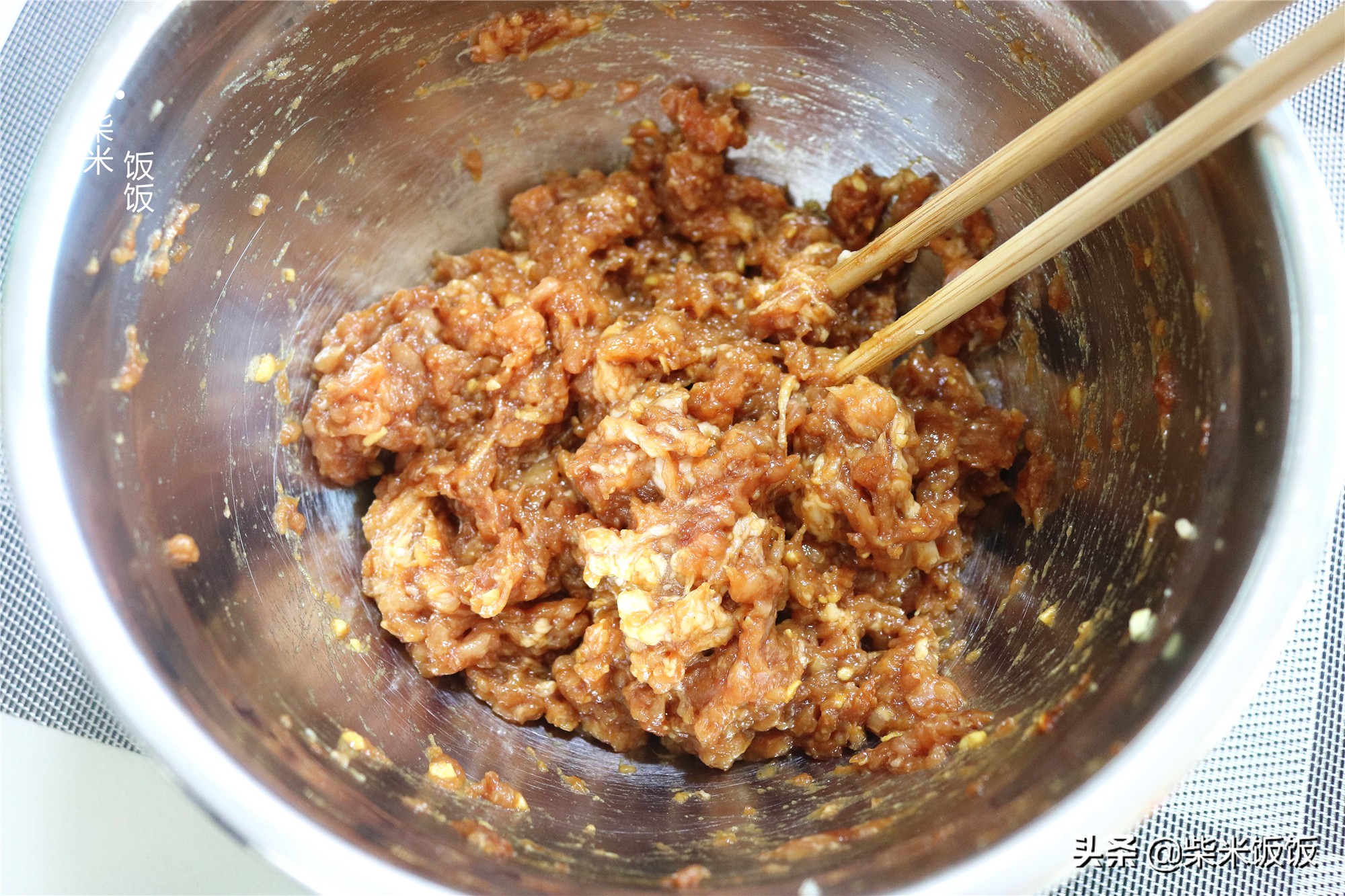 想吃大肉包，手把手教你在家做，香软不塌陷，咬一口满嘴肉汤