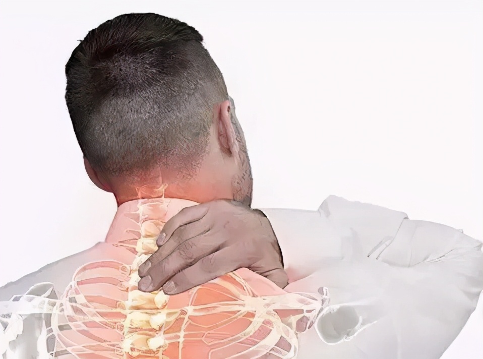 脖子一转筋咔咔响,脖子一转咔咔响