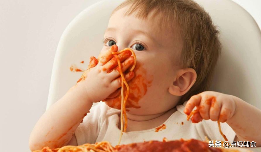 小孩突然不爱吃饭精神状态好,宝宝突然不爱吃饭没精神怎么回事