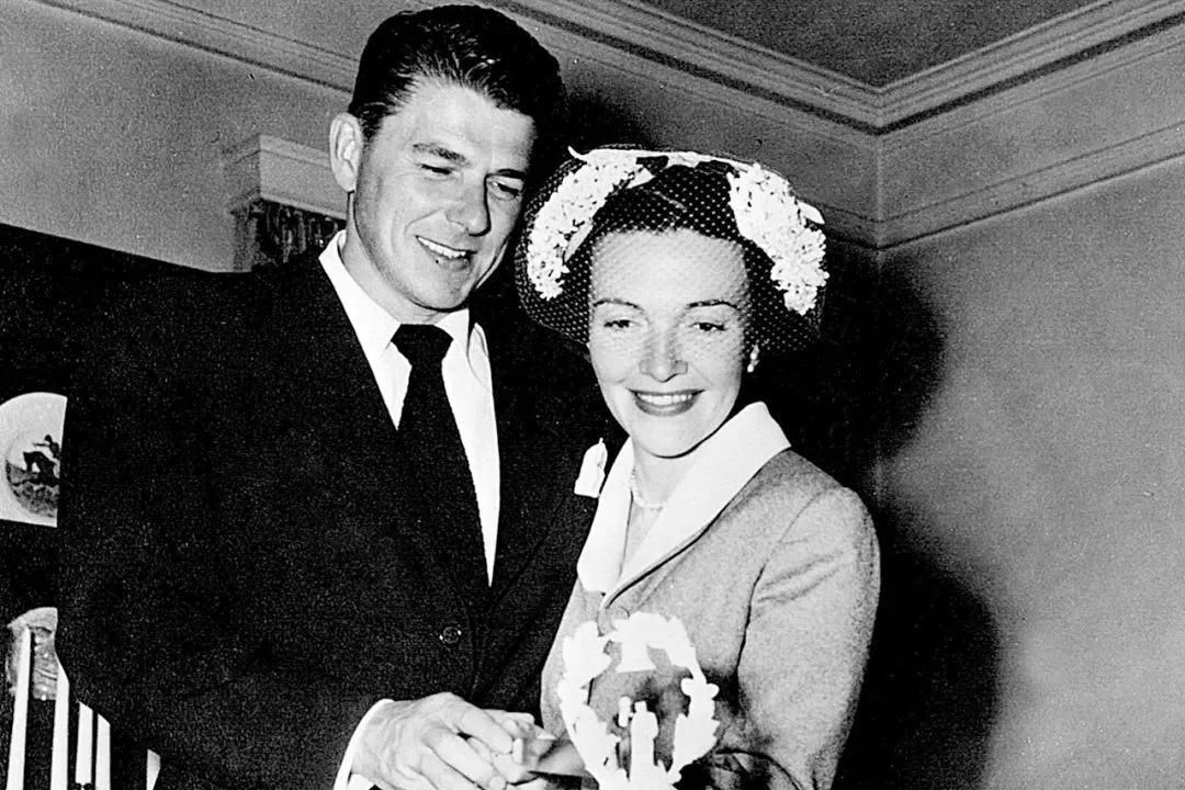 帕蒂·戴维斯《漫长的告别》：一场关于家与爱的启示