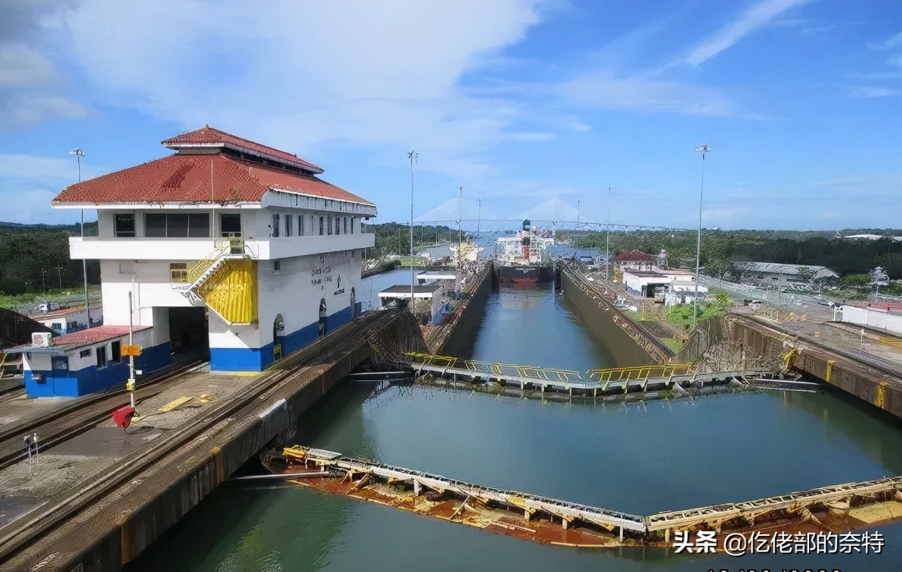 过巴拿马运河的全过程,连接太平洋和大西洋的巴拿马运河