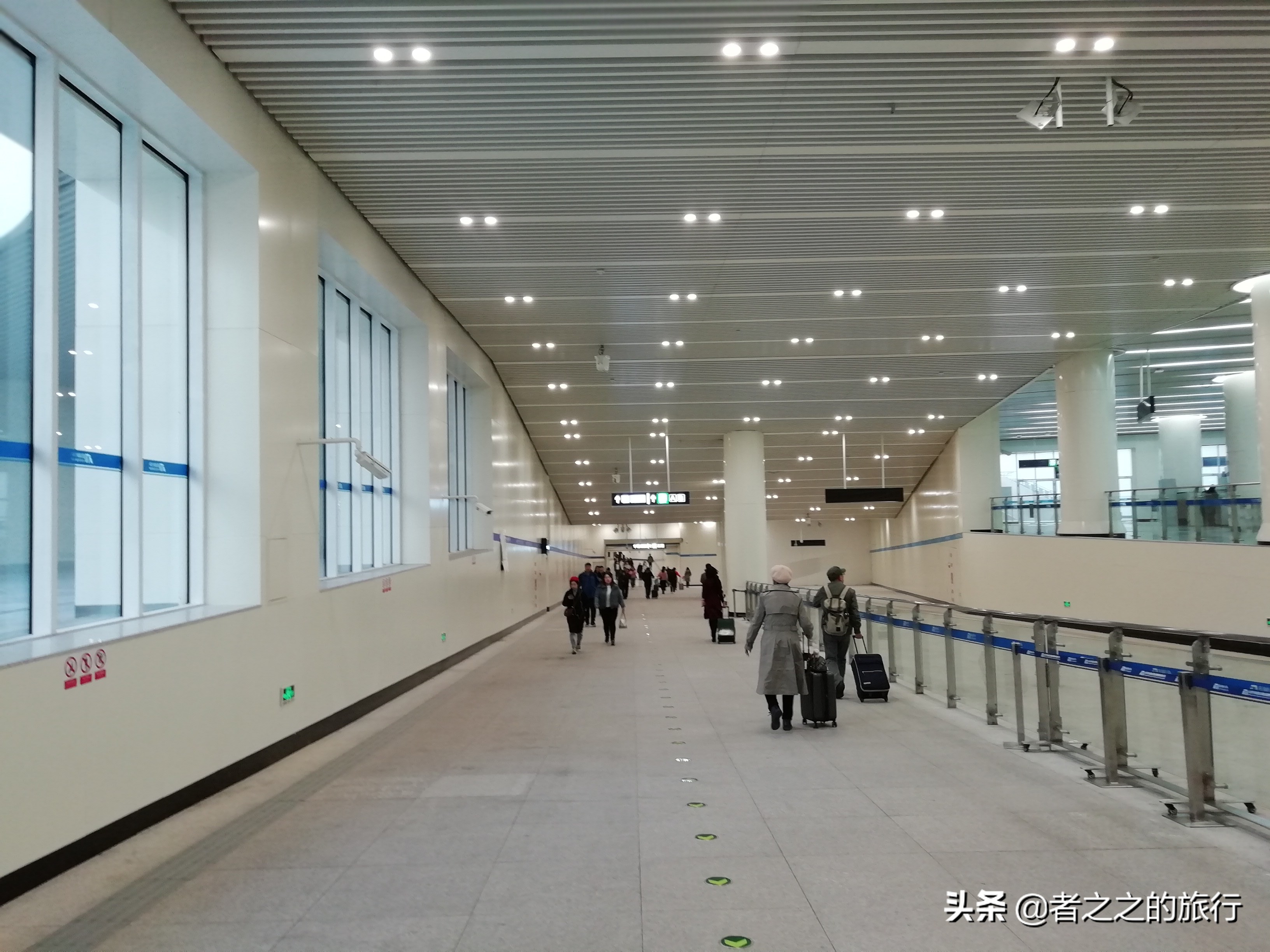 大兴机场去首都机场最方便的方法,北京首都机场和大兴机场航班安排