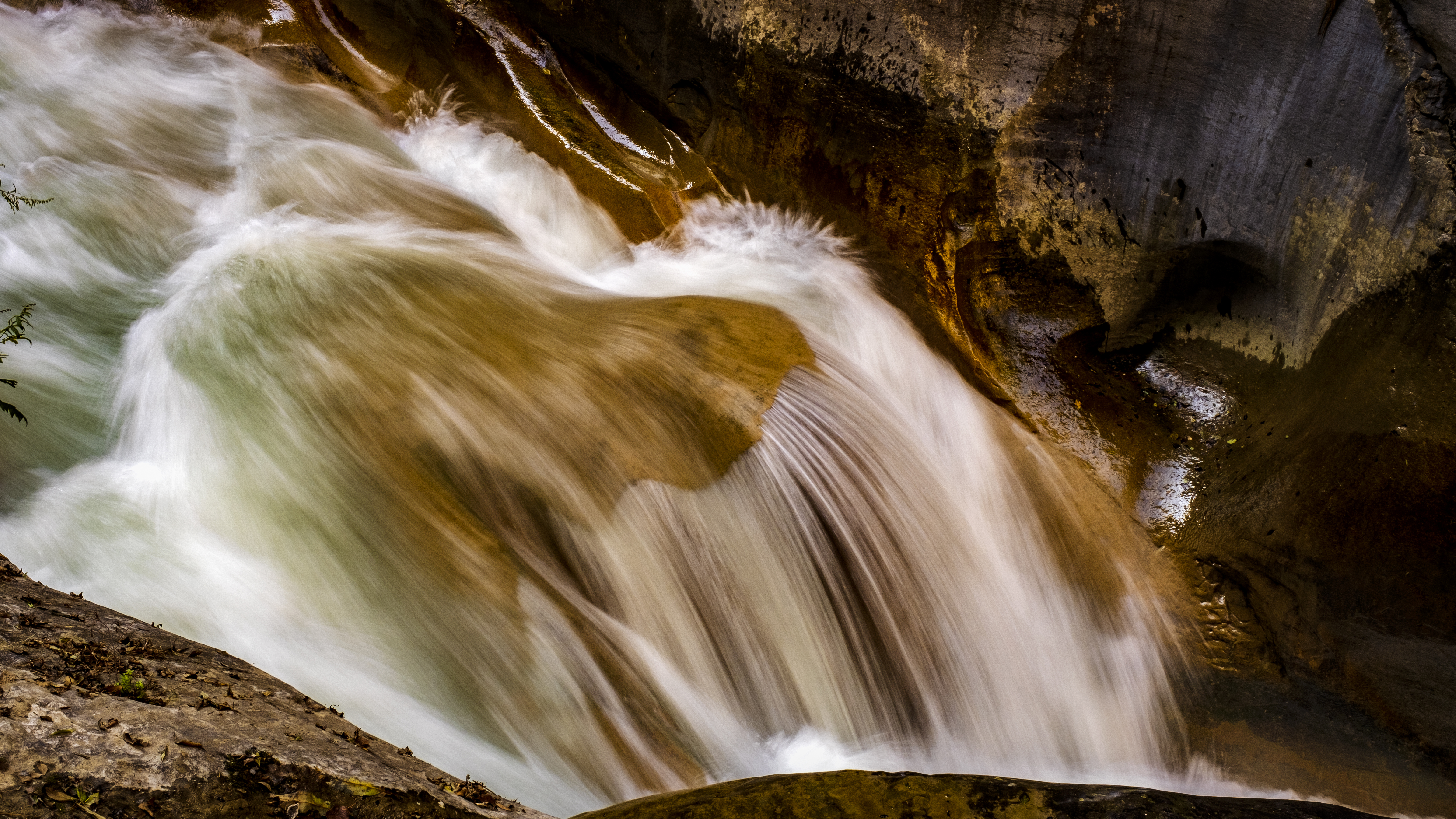 秋色美景落雨图片,秋色美景绝色大图