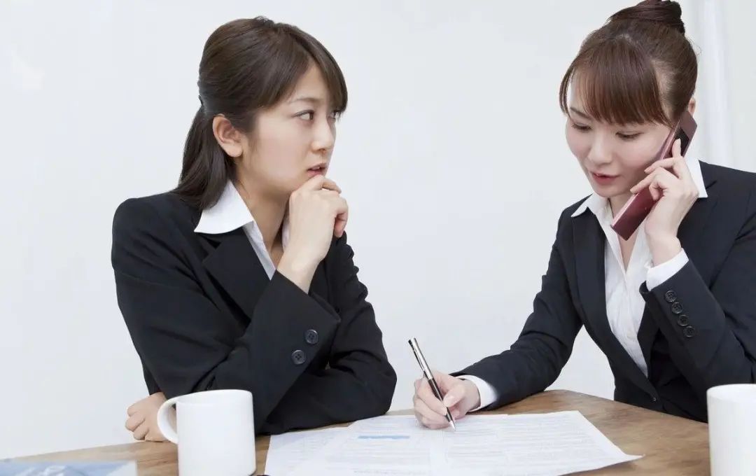 当自己陷入焦虑情绪应该怎么缓解,如何走出焦虑恐惧症