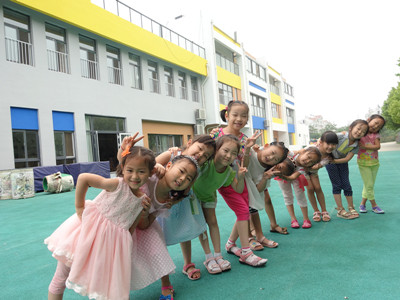 东营市乐慧幼儿园大二班,东营幼儿园主题教育活动