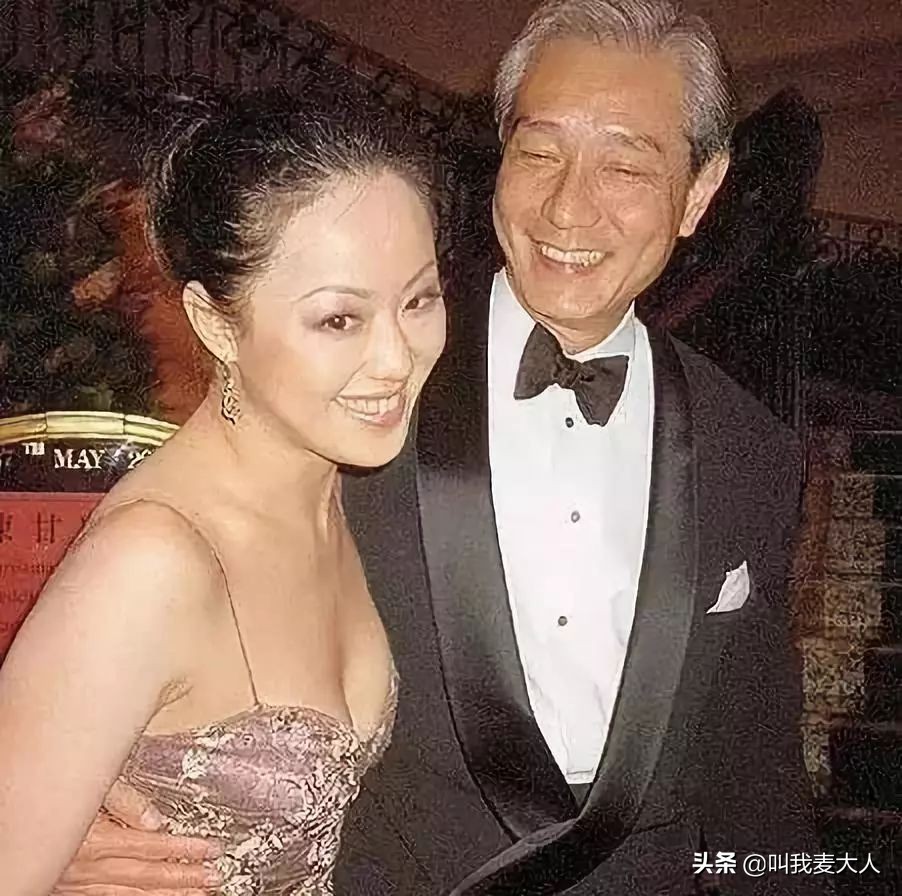 负债2.5亿交往5个男友，她让两位亿万富翁丈夫破产，拜金指数10​