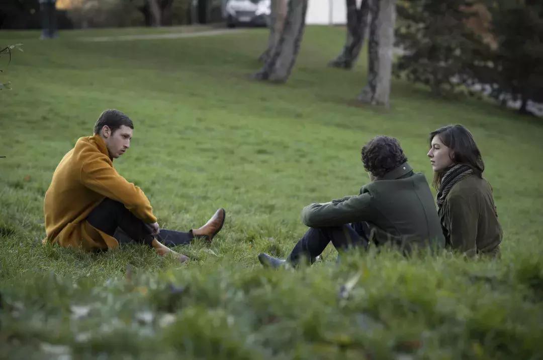 你可以不喜欢它但不能伤害它,你不喜欢它但它能决定你的未来