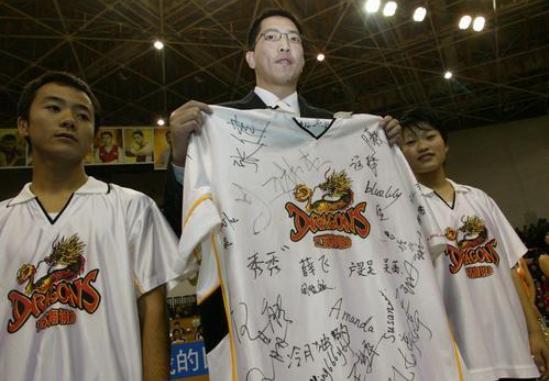 中国乔丹是谁,中国乔丹是哪个球员