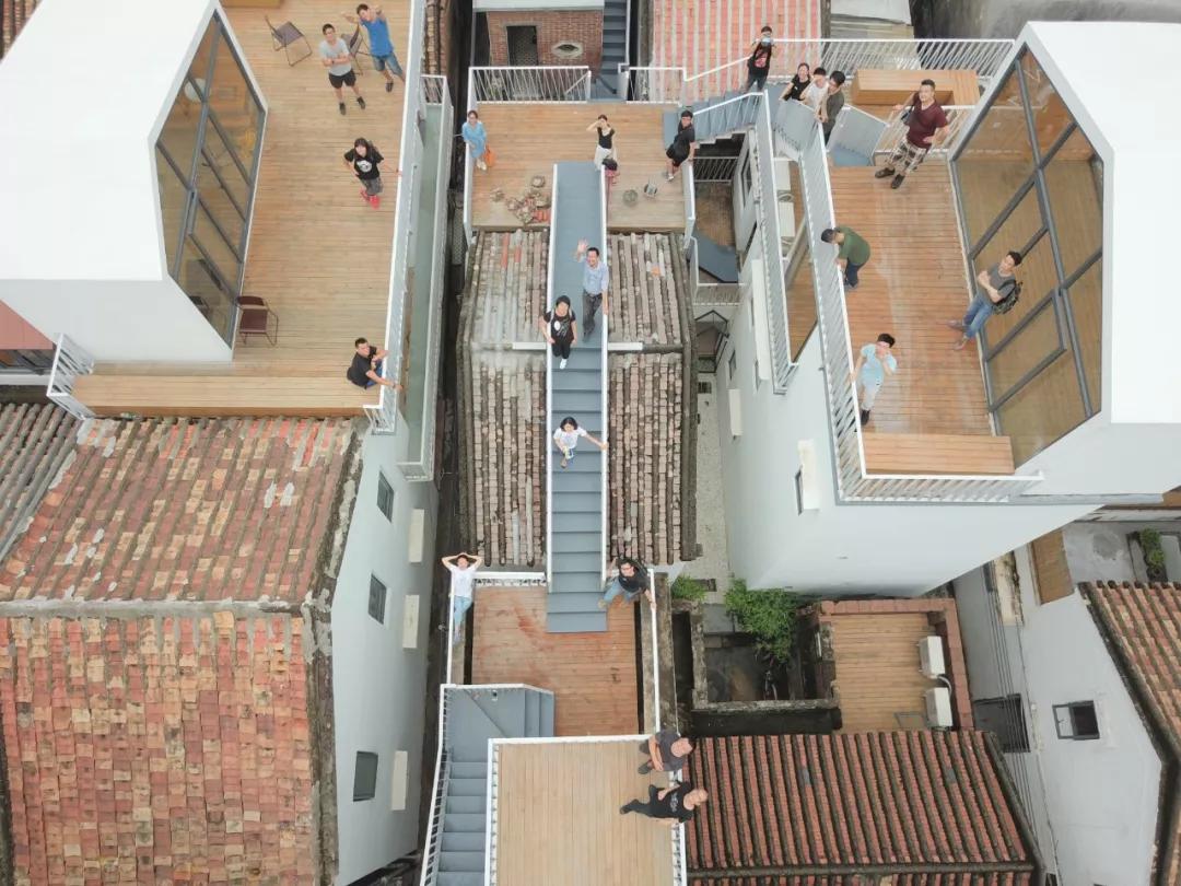 老楼整栋改造民宿,普通楼房如何改造成民宿