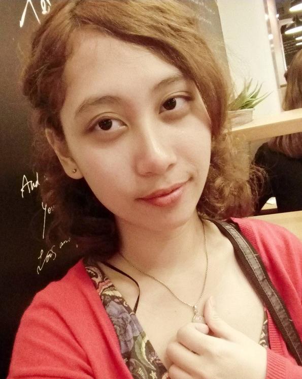 落选港姐身材被指虎背熊腰,港姐竞选混血21岁