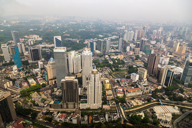 马来西亚经济现状gdp,马来西亚经济水平在世界排名