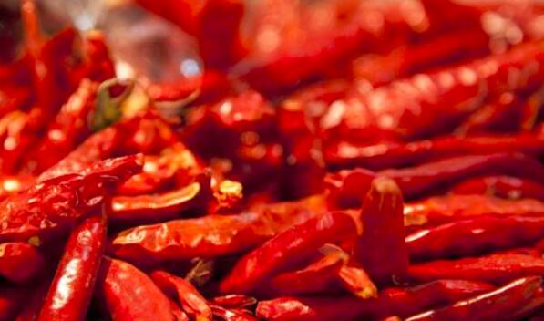 手指沾到辣椒痛有什么方法止痛,吃辣椒肚子痛怎么办如何快速止痛