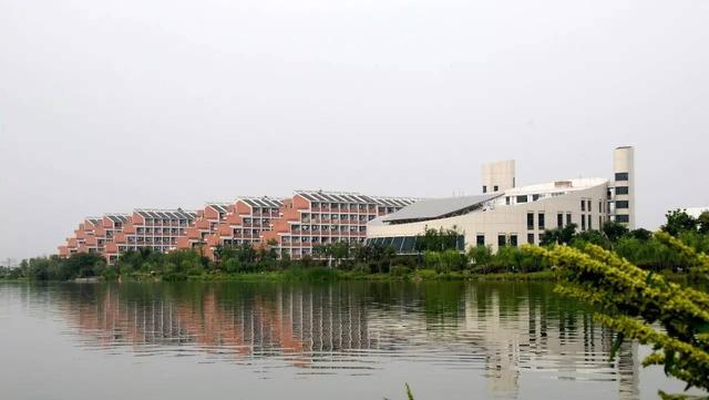 安徽一本线守门员易主，合肥学院退步！安庆师大涨势明显