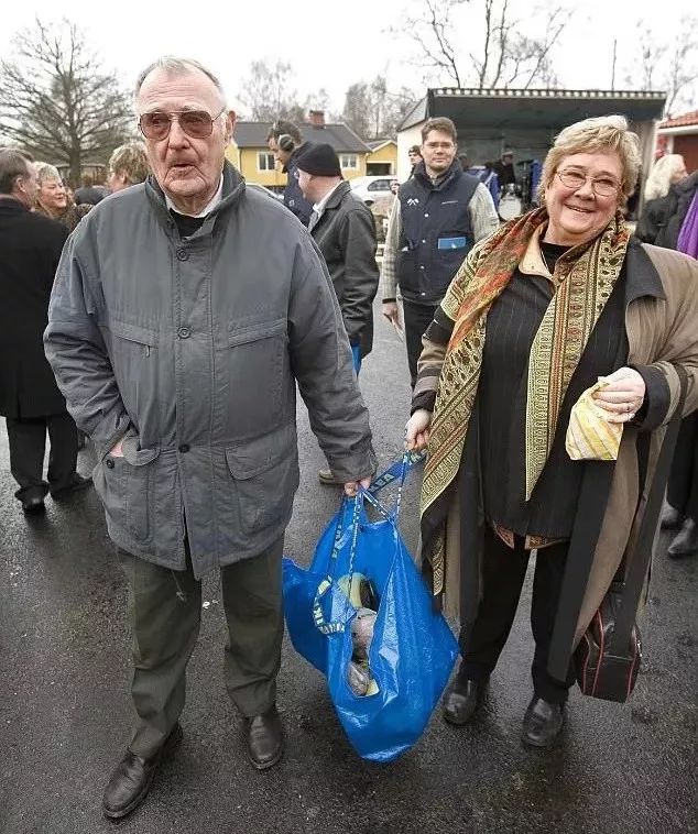 宜家创立时间,宜家创始人的经营理念