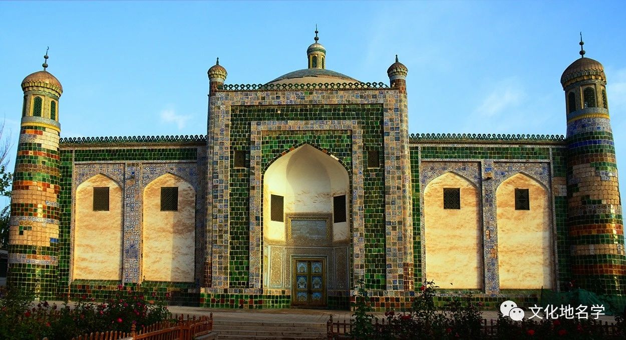 绐佸帴璇皯鏃忎负浣曞皻榛戣繕灏氱櫧,鏂扮枂鍥捐吘宕囨嫓