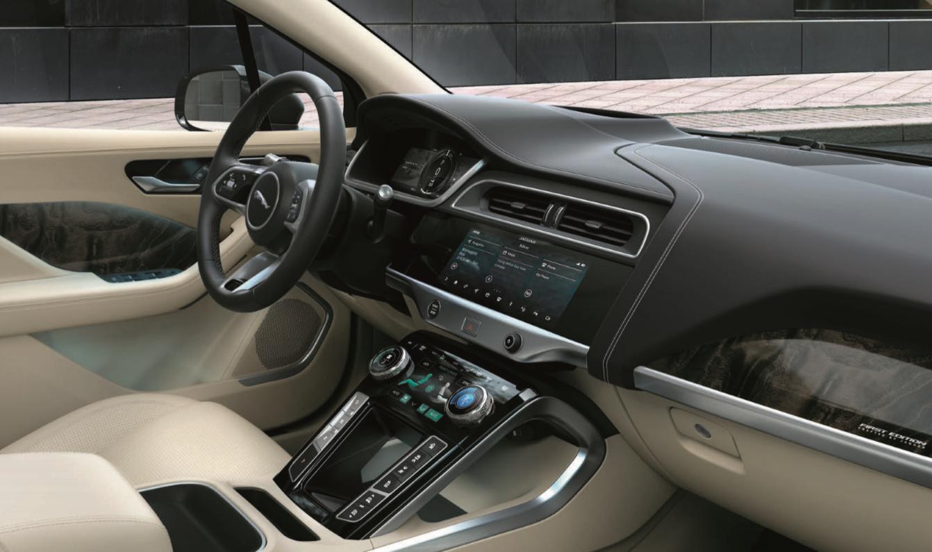 捷豹赛道版电动f-pace,高端新能源车新选择捷豹i-pace