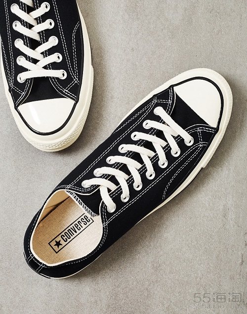 converse匡威米白色,converse匡威鞋子好刷吗