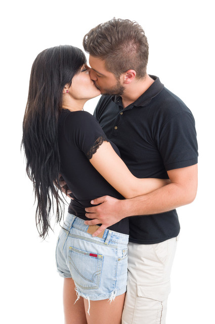 一个男人真的爱你时是怎样的,一个50岁男人真的爱你有哪些表现