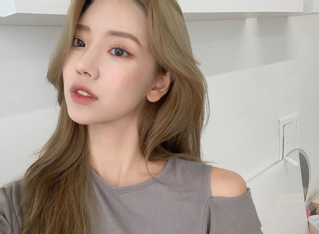 偷心口红试色推荐,正品变色口红唇膏韩水仙