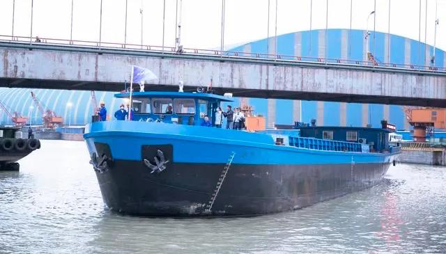 1000吨纯电动货船,长江内河纯电动集装箱船