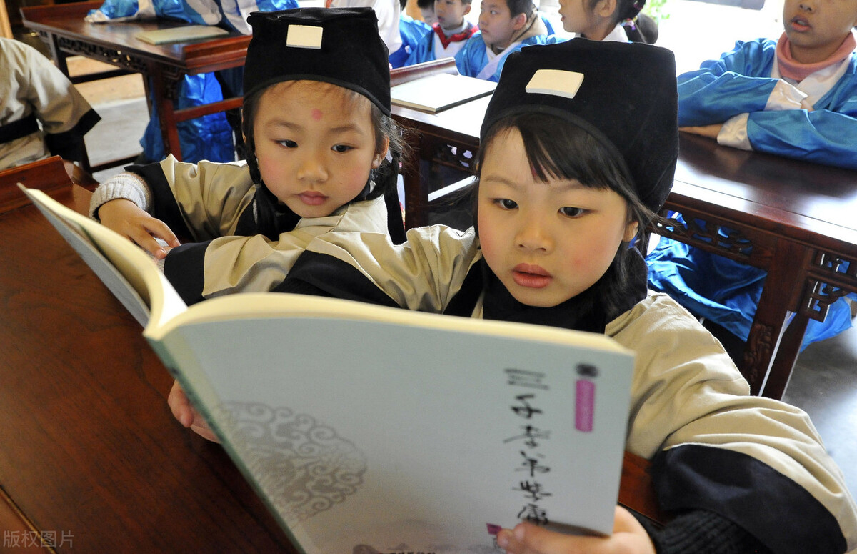 西门庆儿子结局,西门庆算富二代么