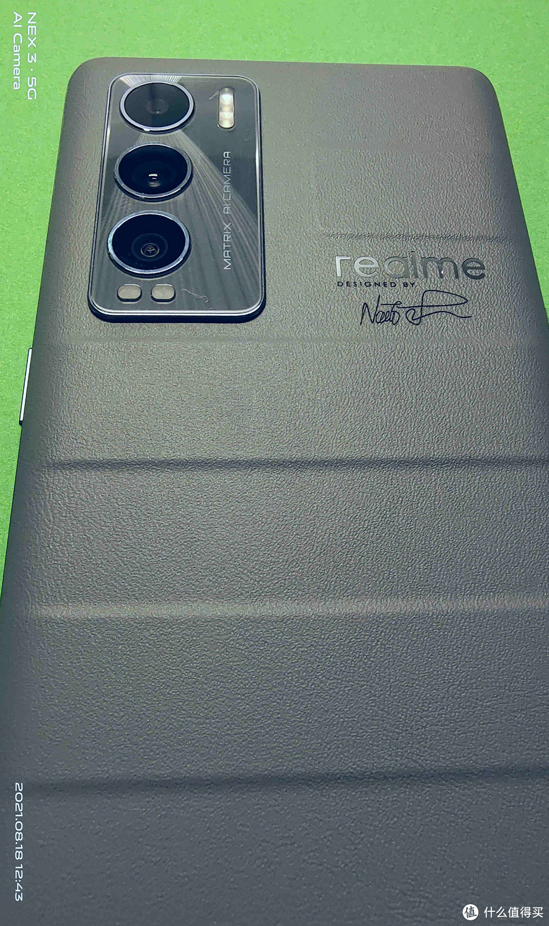 屏幕表现出色，老婆的美颜神机，realme真我GT大师探索版开箱