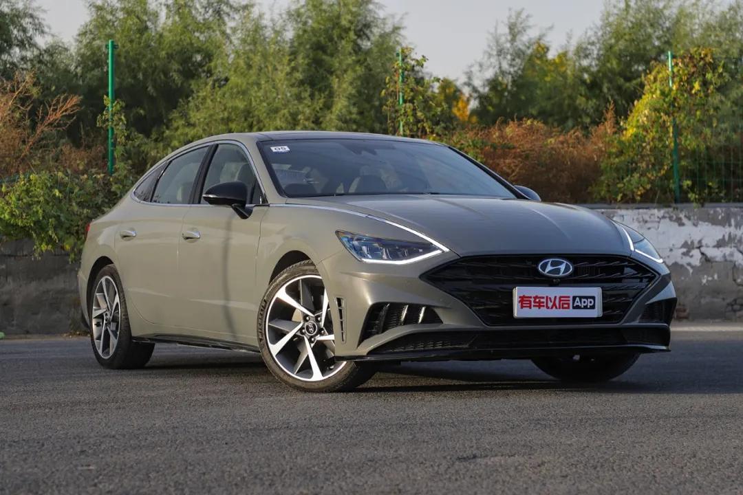 17款现代索纳塔九代2.0试驾油耗,新款索纳塔加速测试