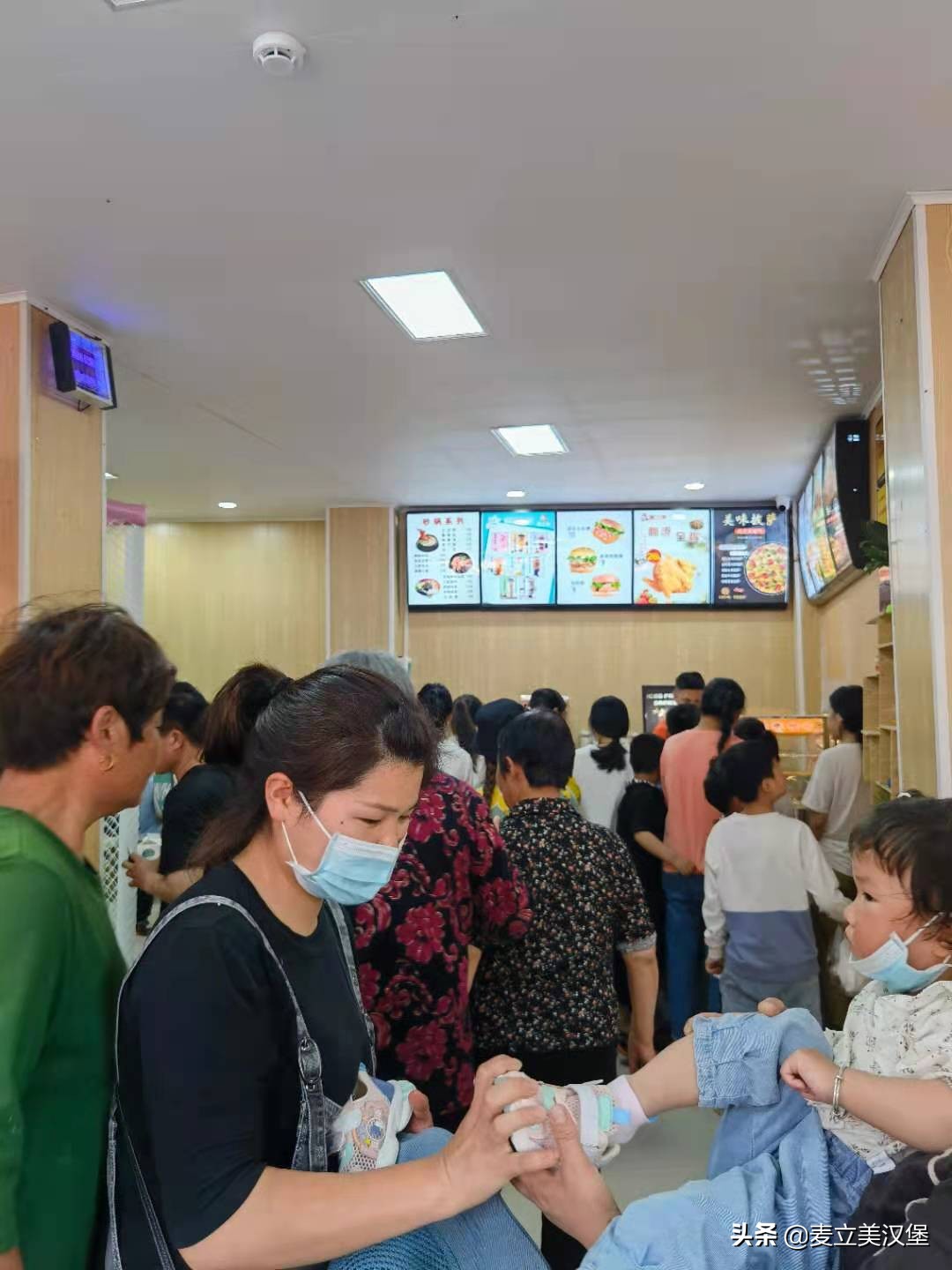 一家炸鸡汉堡店需要怎么经营,想要开个炸鸡店怎么办